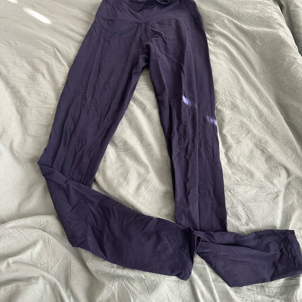 BuffBunny Navy Leggings